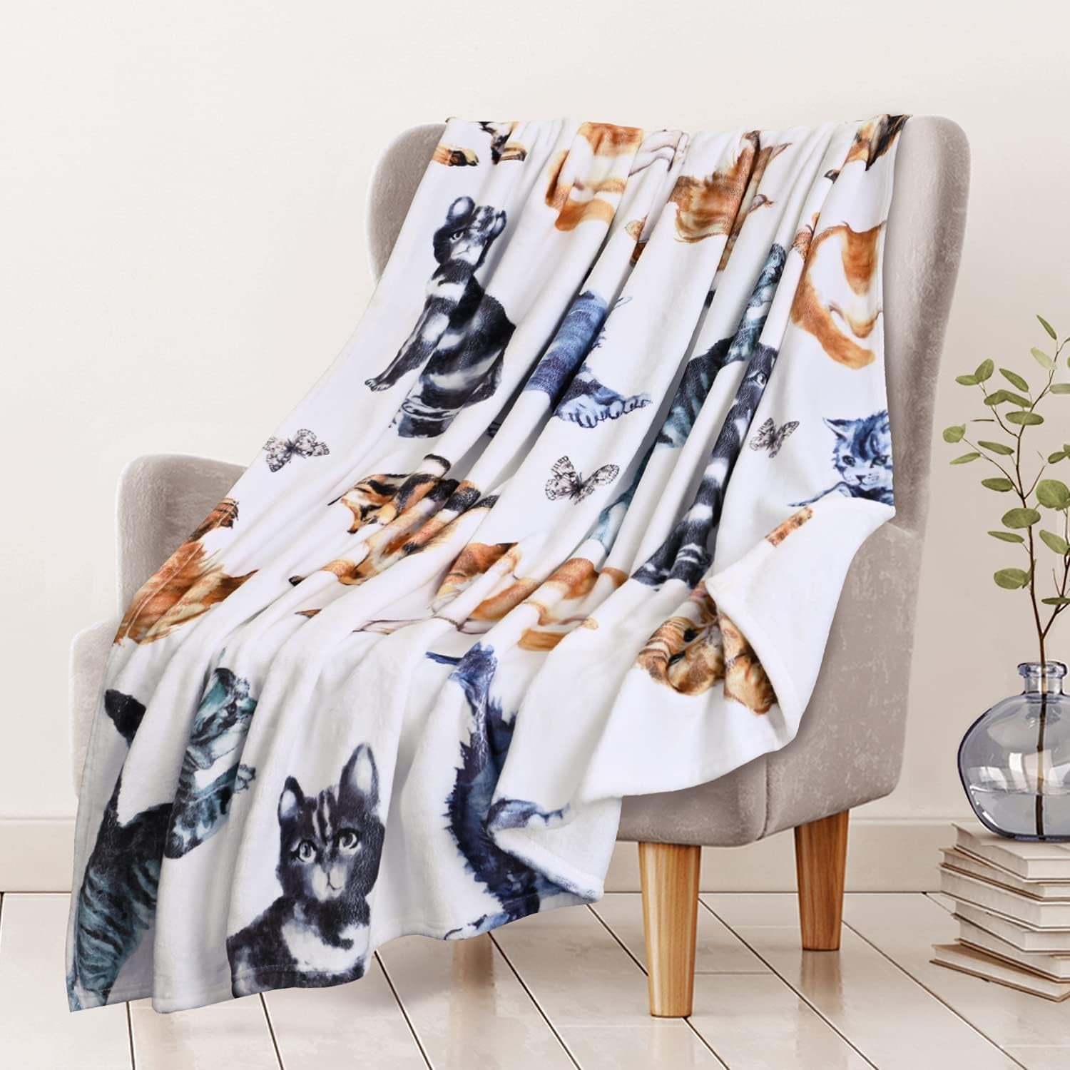 Cat Blanket for Women Cat Throw Blankets for Adults Fleece Cat Blanket Fuzzy Cat Blanket White Fleece Blanket for Kids Women Cartoon Cat Colorful Plush Throw Blanket Gift